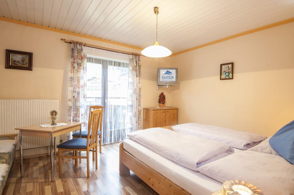 Villa Scheibenhof Bad Gastein Habitación foto